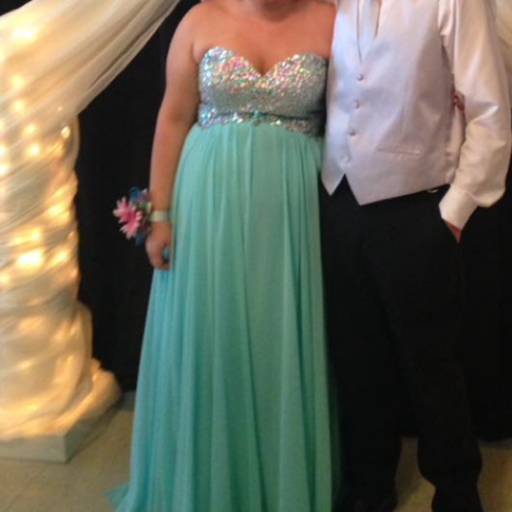 Prom dress